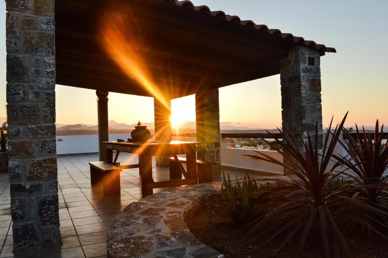 United Blue Resorts - Blue View Karteros Buitenkant foto